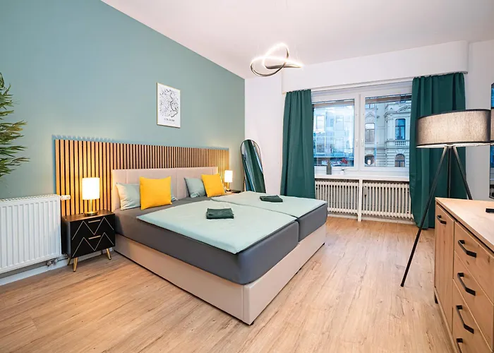 アパート Modern With Balcony - Point By Rudolfplatz - Perfect For 5 Guests - Netflix ケルン